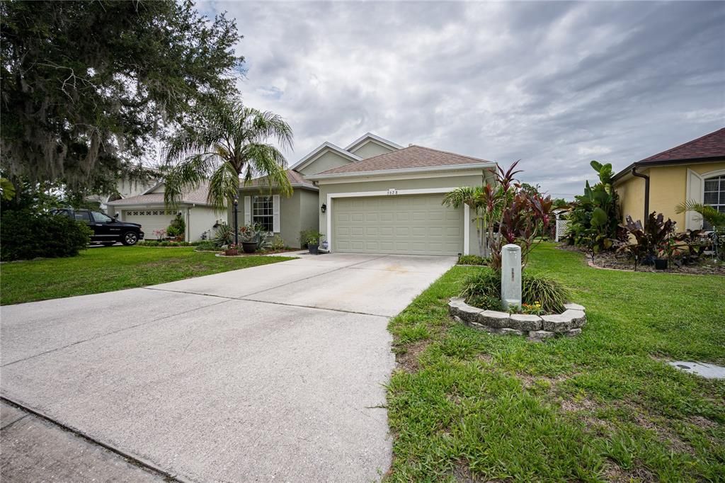 For Sale: $329,000 (3 beds, 2 baths, 1552 Square Feet)