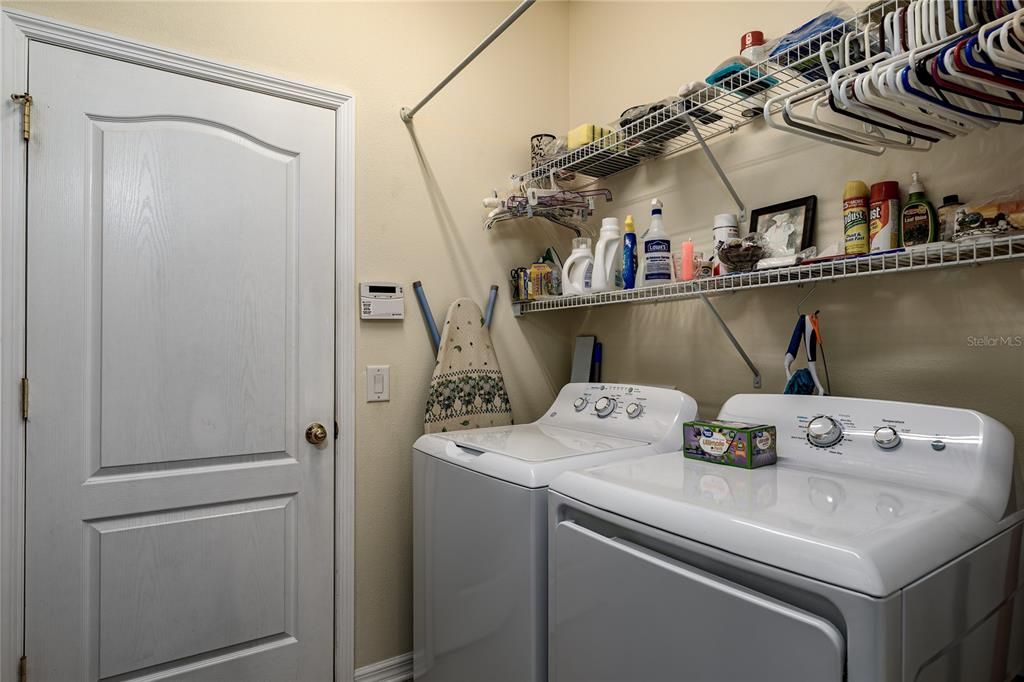 For Sale: $329,000 (3 beds, 2 baths, 1552 Square Feet)