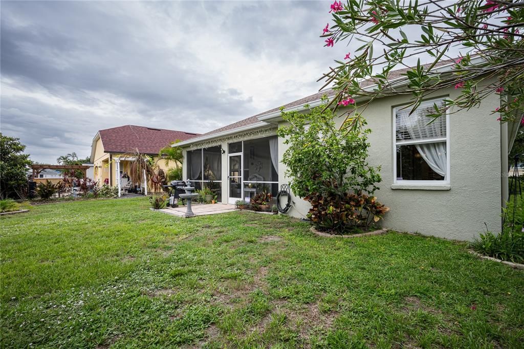 For Sale: $329,000 (3 beds, 2 baths, 1552 Square Feet)