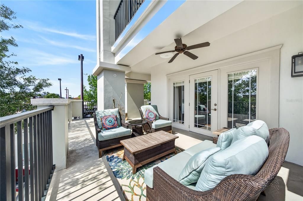 For Sale: $795,000 (3 beds, 2 baths, 1882 Square Feet)