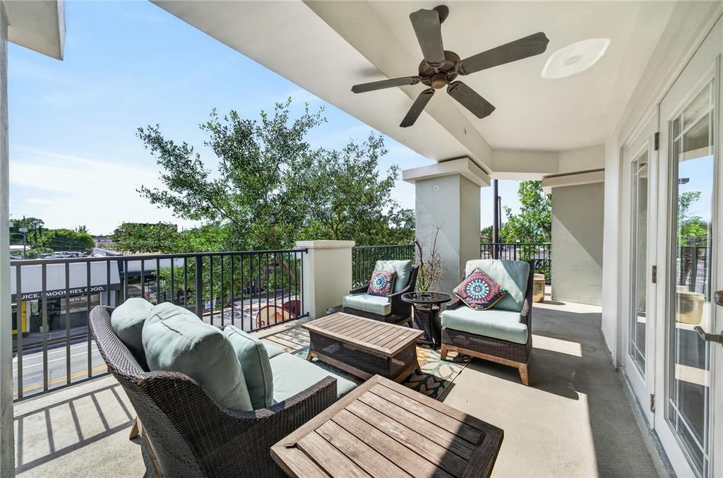 For Sale: $795,000 (3 beds, 2 baths, 1882 Square Feet)