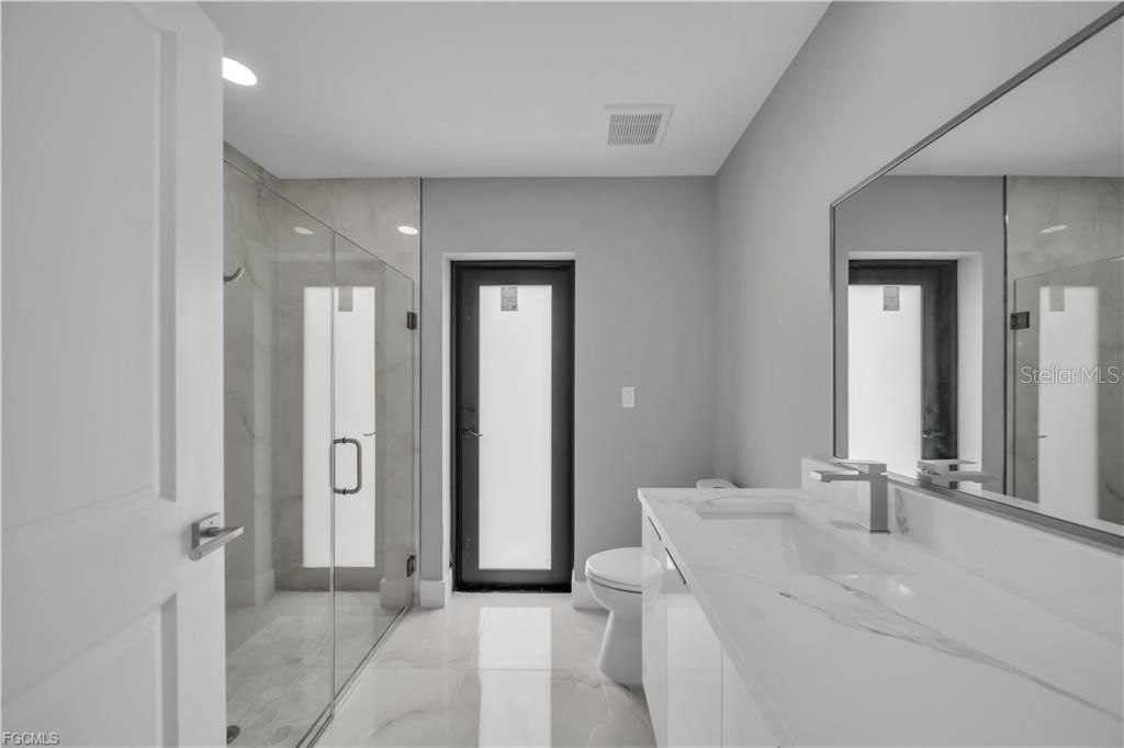 For Sale: $355,000 (3 beds, 2 baths, 1629 Square Feet)