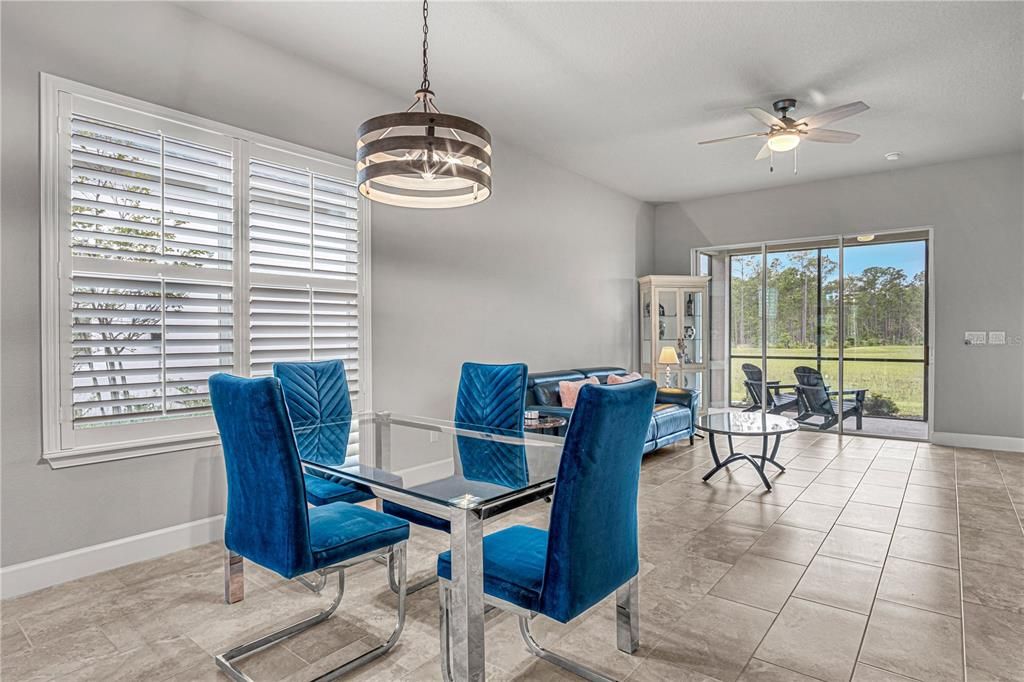 For Sale: $374,900 (2 beds, 2 baths, 1510 Square Feet)
