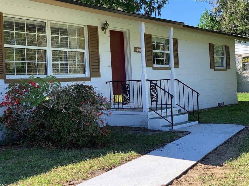 En Venta: $247,800 (3 camas, 2 baños, 1392 Pies cuadrados)