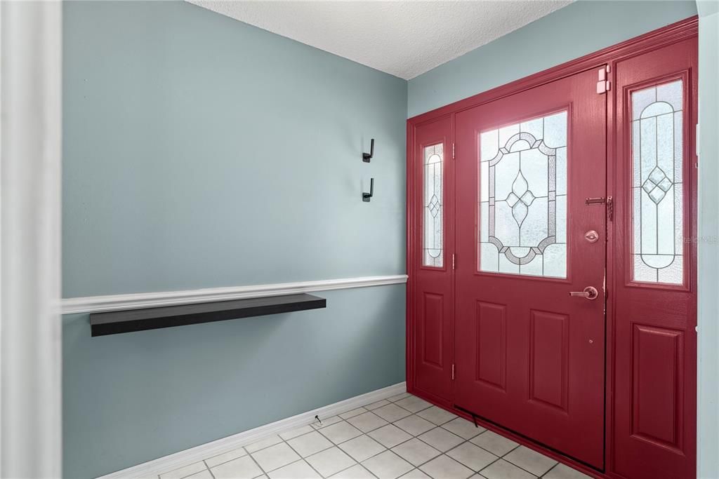 For Sale: $400,000 (3 beds, 2 baths, 1840 Square Feet)