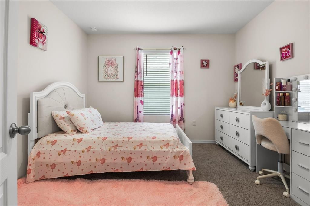For Sale: $329,000 (4 beds, 2 baths, 1867 Square Feet)