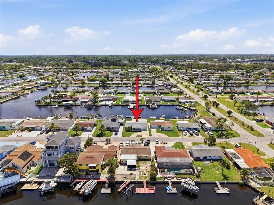 For Sale: $365,000 (2 beds, 1 baths, 1192 Square Feet)