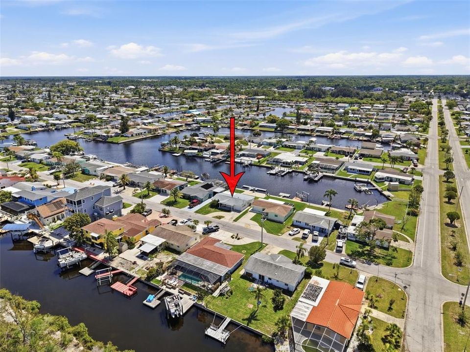 For Sale: $365,000 (2 beds, 1 baths, 1192 Square Feet)