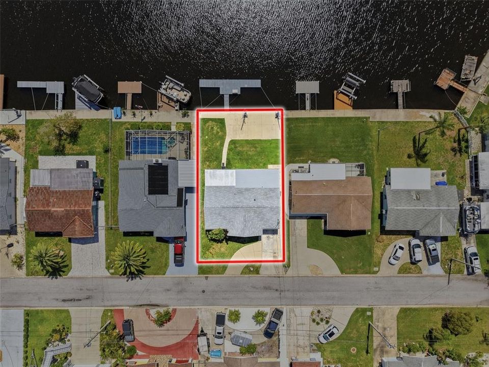 For Sale: $365,000 (2 beds, 1 baths, 1192 Square Feet)