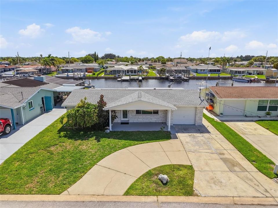 For Sale: $365,000 (2 beds, 1 baths, 1192 Square Feet)
