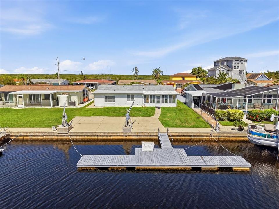 For Sale: $365,000 (2 beds, 1 baths, 1192 Square Feet)