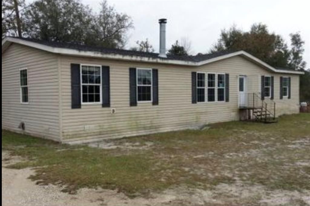 Recently Sold: $369,000 (3 beds, 2 baths, 2040 Square Feet)