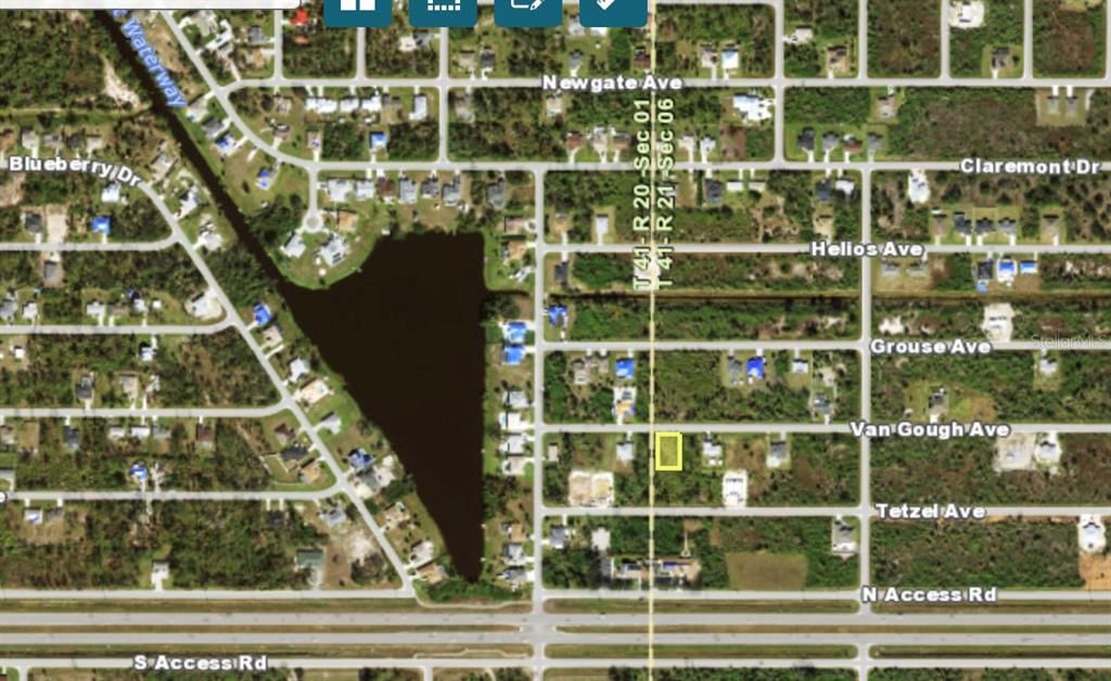 На продажу: $17,000 (0.23 acres)