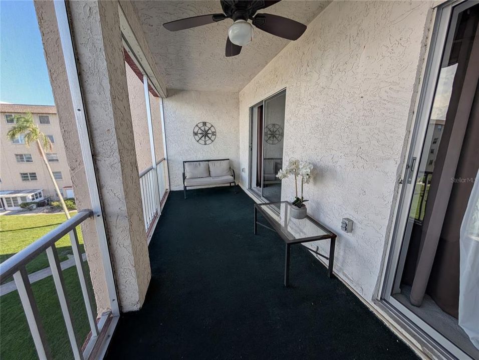 В аренду: $1,200 (2 спален, 1 ванн, 1040 Квадратных фут)