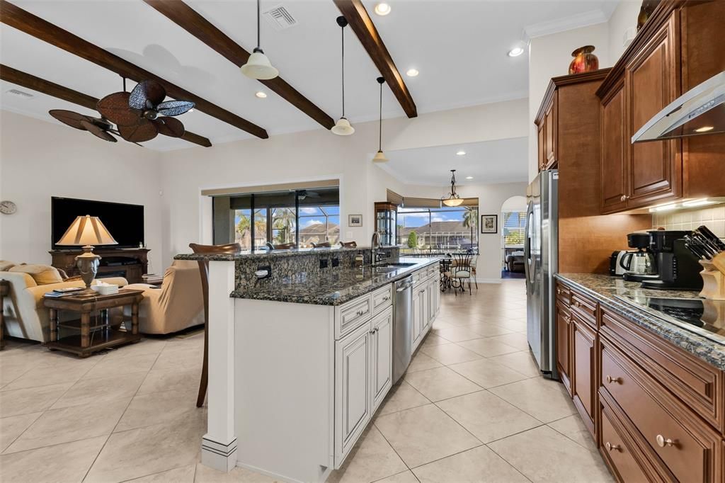 For Sale: $885,000 (3 beds, 3 baths, 2200 Square Feet)