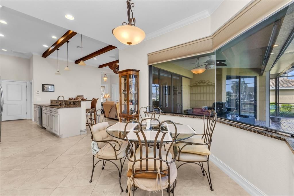 For Sale: $885,000 (3 beds, 3 baths, 2200 Square Feet)