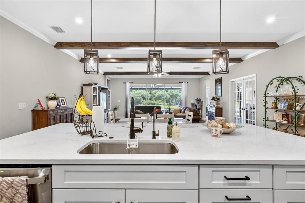 For Sale: $750,000 (4 beds, 4 baths, 2920 Square Feet)