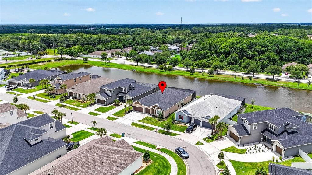 For Sale: $750,000 (4 beds, 4 baths, 2920 Square Feet)