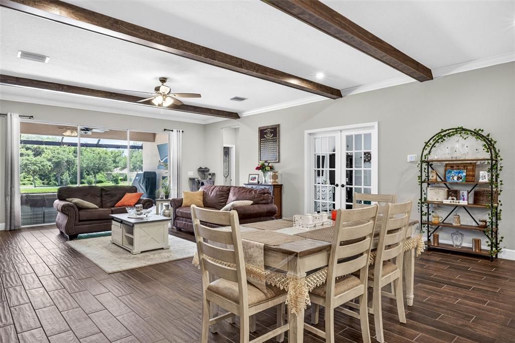 For Sale: $750,000 (4 beds, 4 baths, 2920 Square Feet)