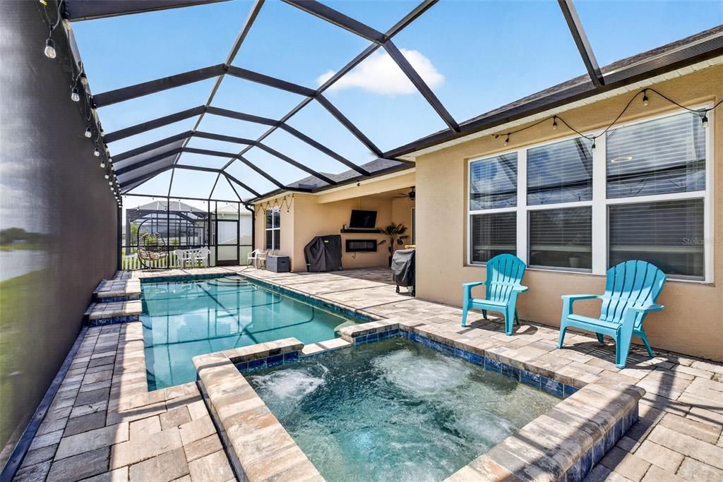 For Sale: $750,000 (4 beds, 4 baths, 2920 Square Feet)