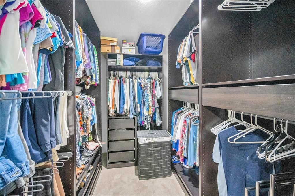 En Venta: $699,900 (3 camas, 2 baños, 1885 Pies cuadrados)