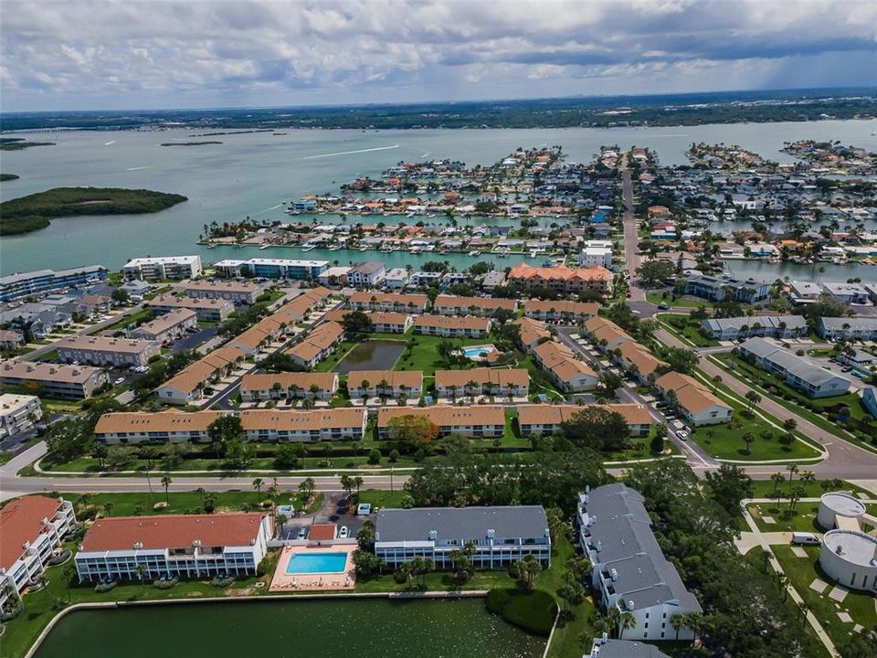 En Venta: $699,900 (3 camas, 2 baños, 1885 Pies cuadrados)
