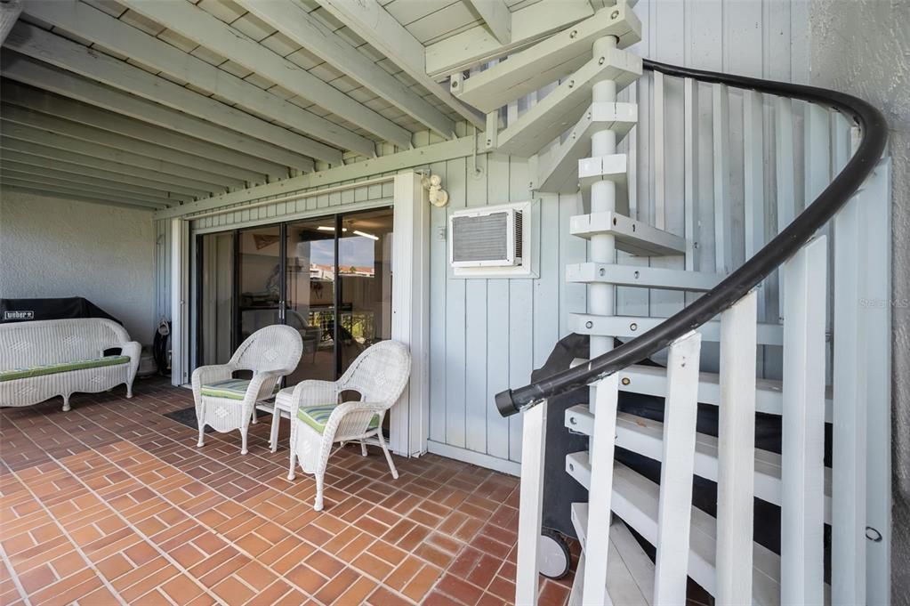 En Venta: $699,900 (3 camas, 2 baños, 1885 Pies cuadrados)