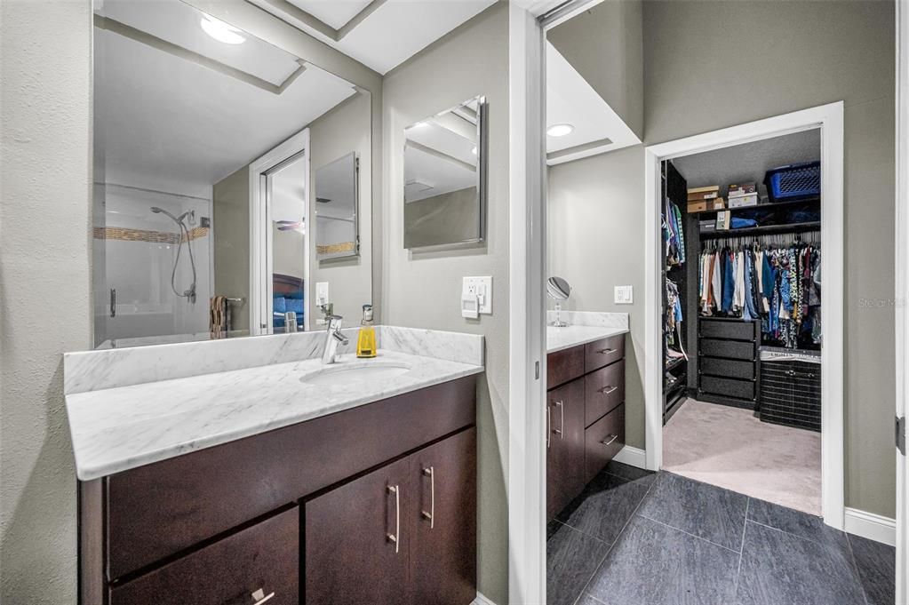 En Venta: $699,900 (3 camas, 2 baños, 1885 Pies cuadrados)