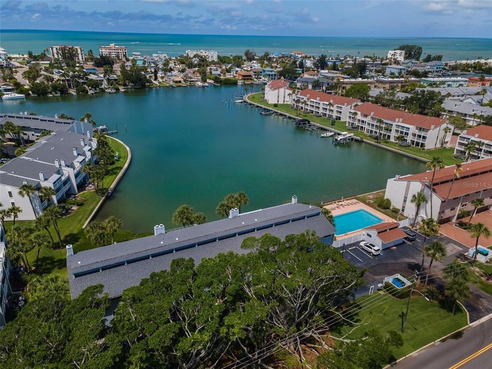 En Venta: $699,900 (3 camas, 2 baños, 1885 Pies cuadrados)