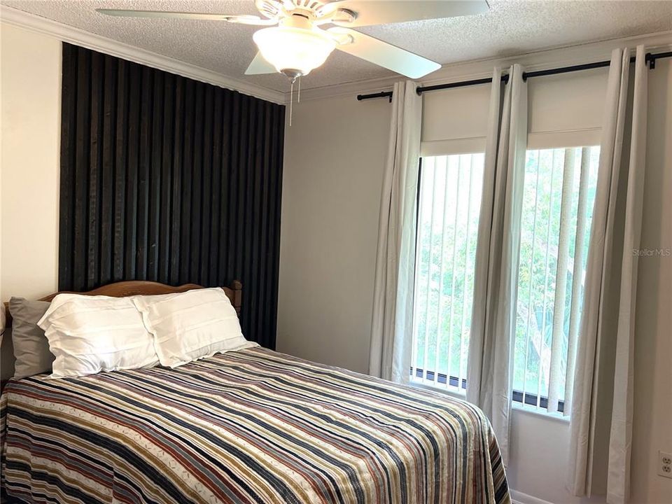 For Sale: $244,000 (3 beds, 2 baths, 1396 Square Feet)