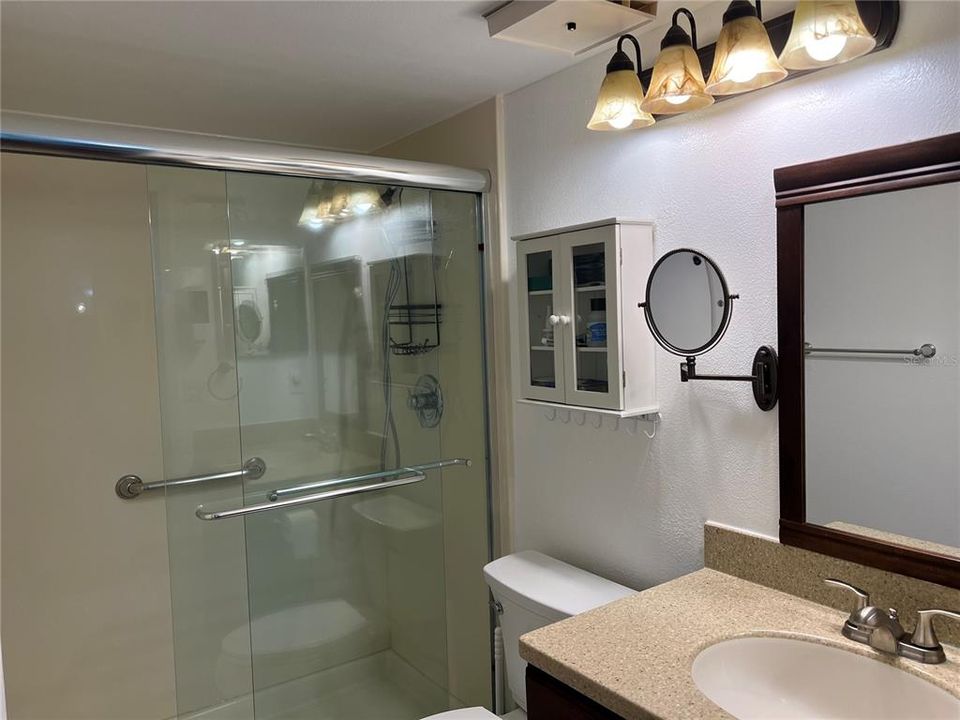 For Sale: $244,000 (3 beds, 2 baths, 1396 Square Feet)