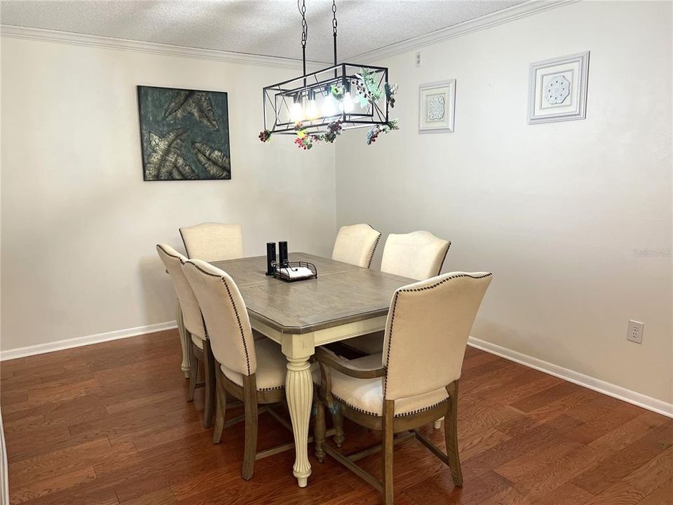 For Sale: $244,000 (3 beds, 2 baths, 1396 Square Feet)
