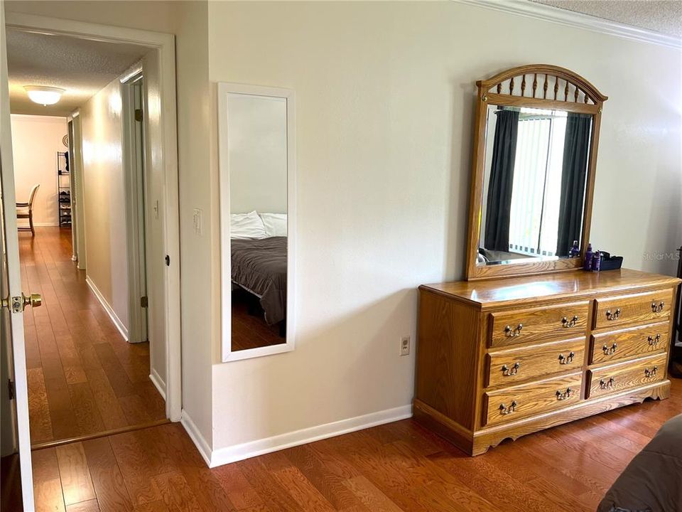For Sale: $244,000 (3 beds, 2 baths, 1396 Square Feet)