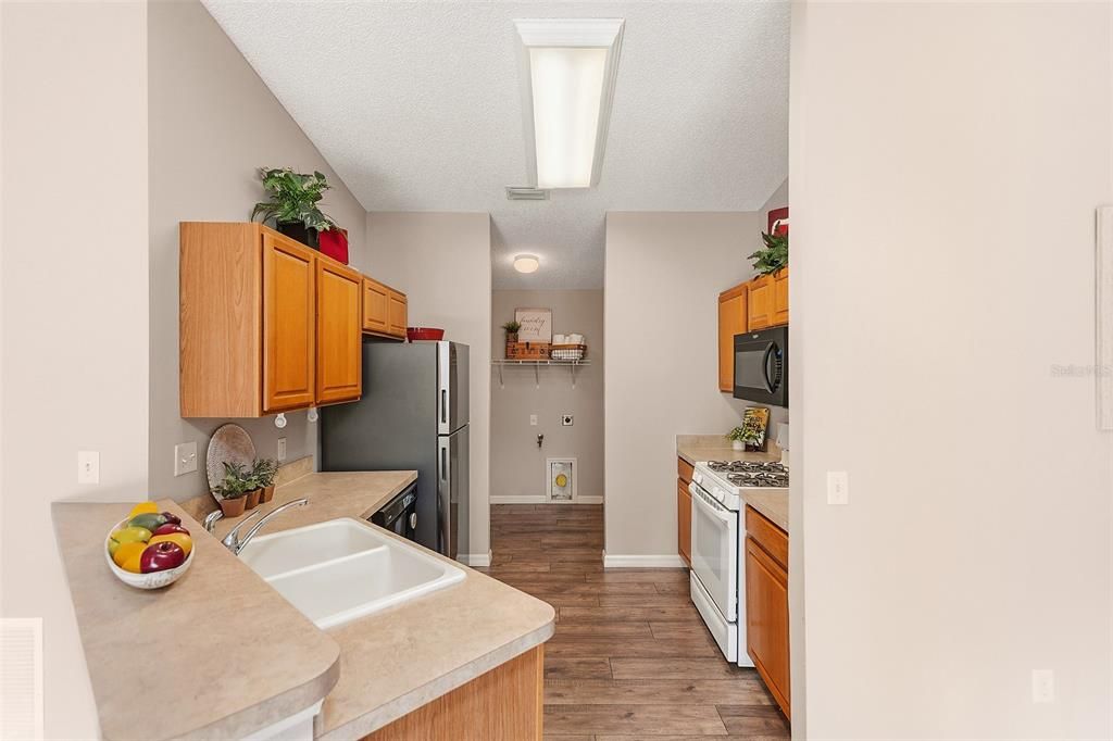 Activo con contrato: $275,000 (2 camas, 2 baños, 1188 Pies cuadrados)