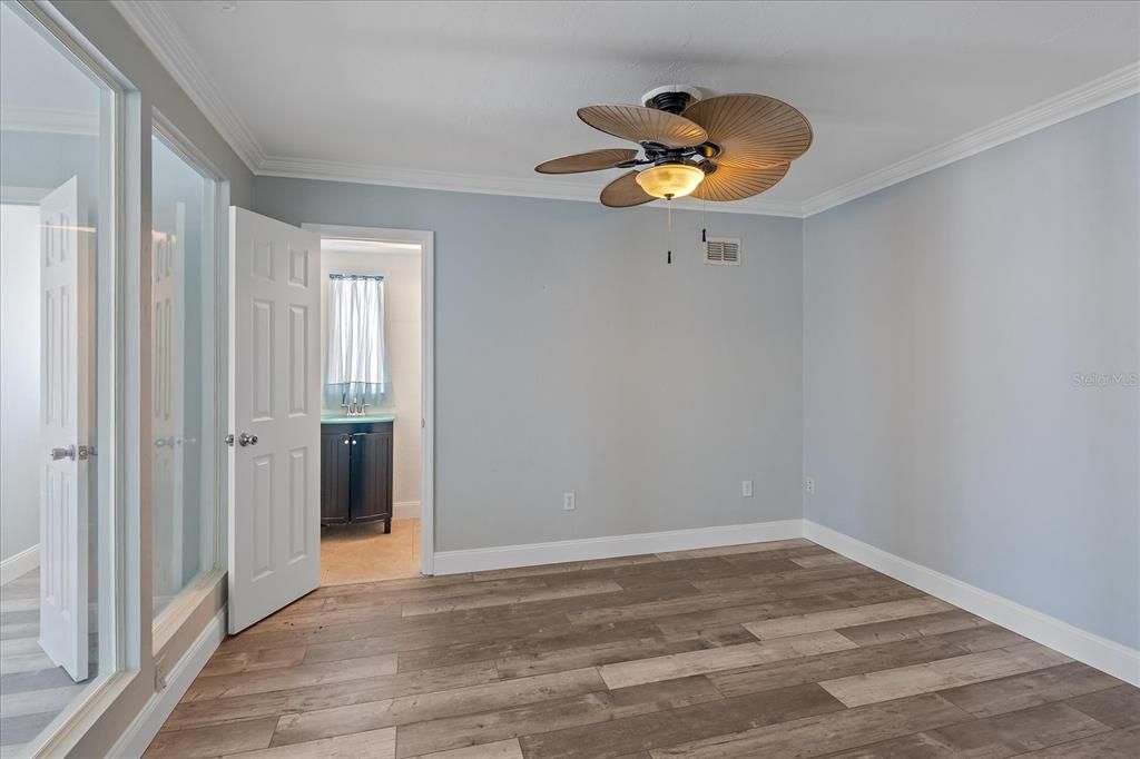 For Sale: $625,000 (0 beds, 0 baths, 5982 Square Feet)