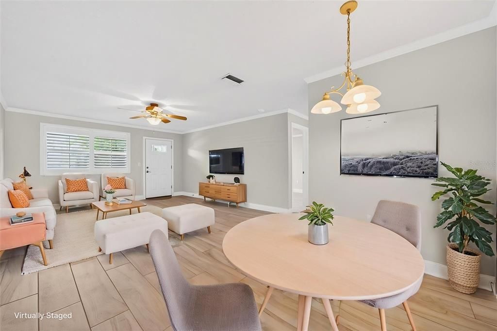 For Sale: $243,500 (2 beds, 2 baths, 1120 Square Feet)