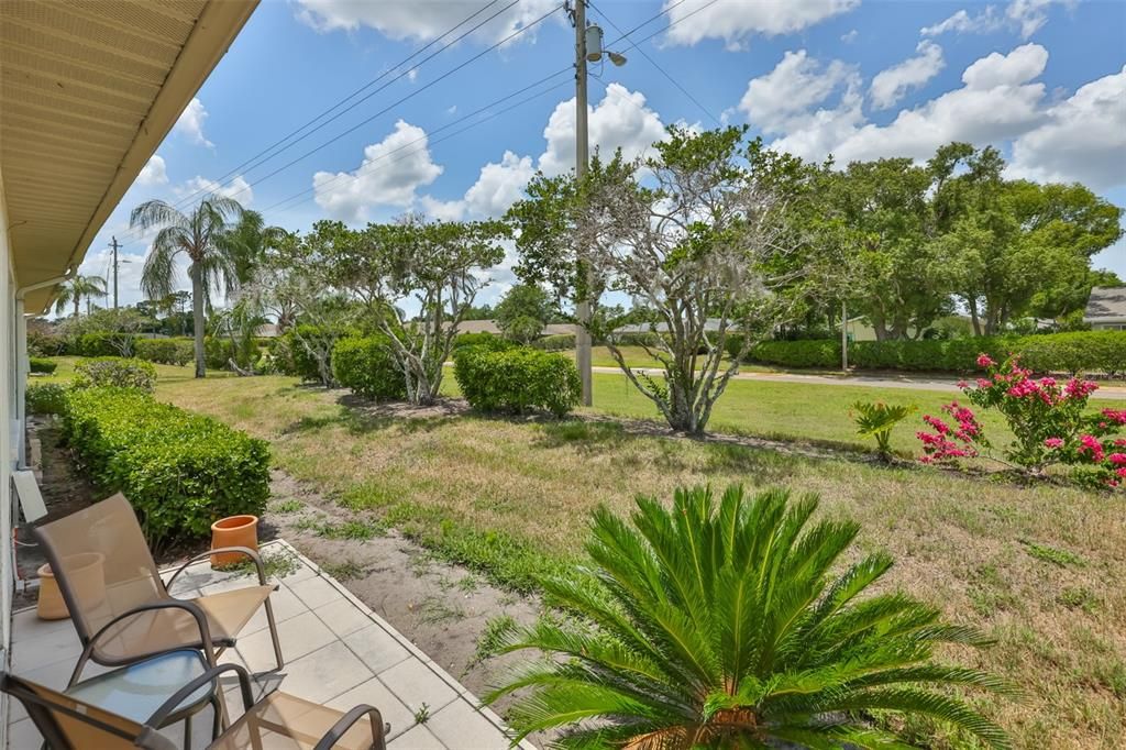 For Sale: $195,000 (2 beds, 2 baths, 1394 Square Feet)