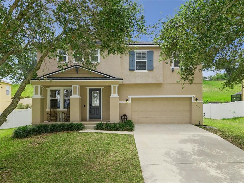 For Sale: $458,000 (3 beds, 2 baths, 2583 Square Feet)