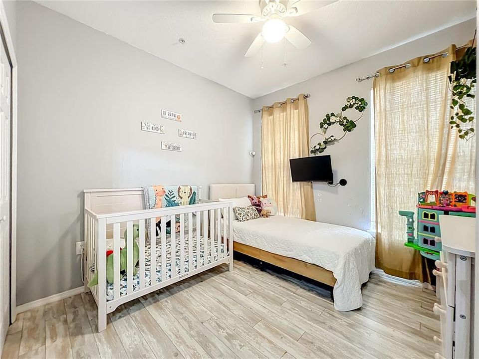 En Venta: $299,000 (3 camas, 2 baños, 1575 Pies cuadrados)