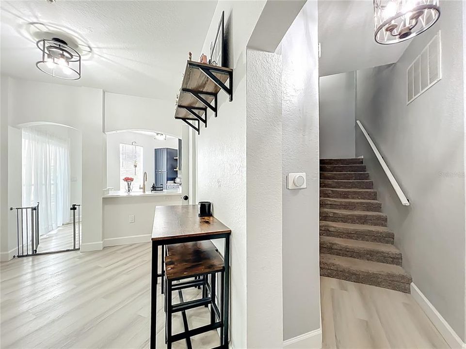 En Venta: $299,000 (3 camas, 2 baños, 1575 Pies cuadrados)