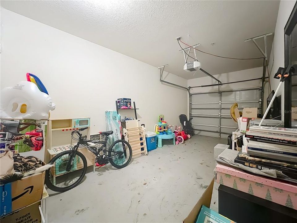 En Venta: $299,000 (3 camas, 2 baños, 1575 Pies cuadrados)