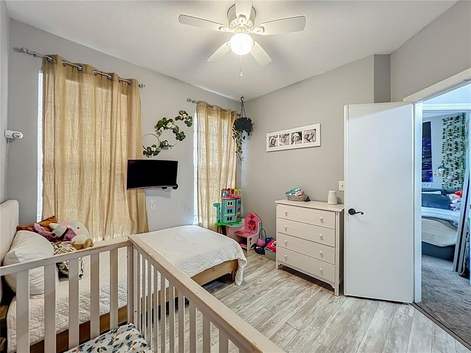 En Venta: $299,000 (3 camas, 2 baños, 1575 Pies cuadrados)