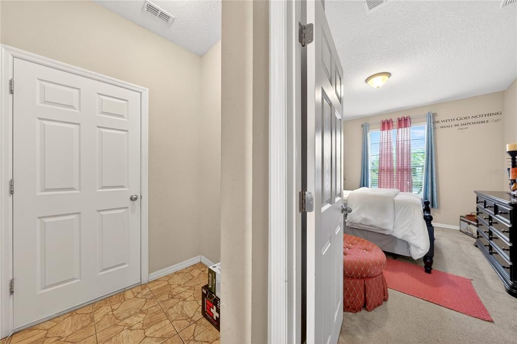 For Rent: $3,800 (6 beds, 4 baths, 4247 Square Feet)
