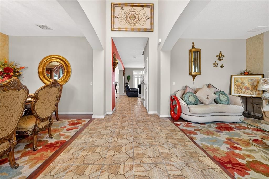 For Rent: $3,800 (6 beds, 4 baths, 4247 Square Feet)