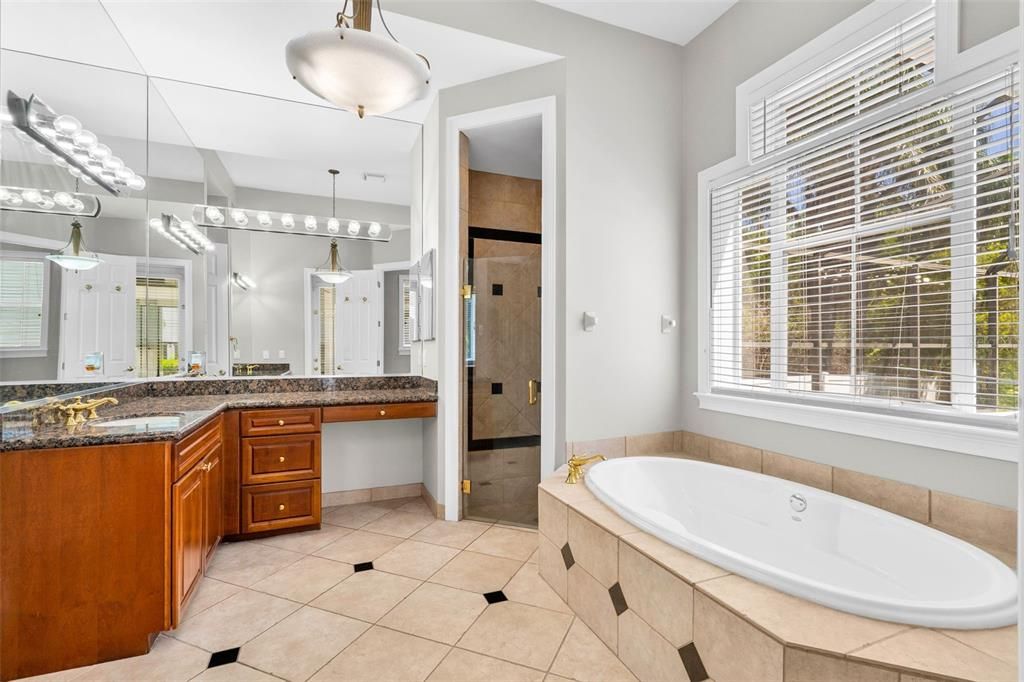 For Sale: $1,999,999 (5 beds, 4 baths, 4440 Square Feet)