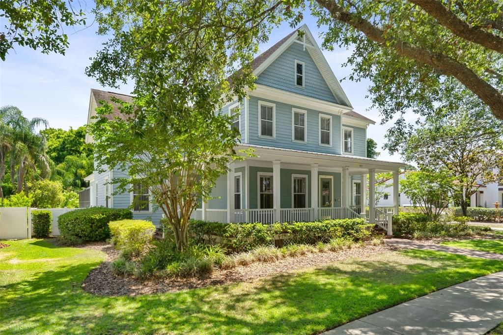 For Sale: $1,999,999 (5 beds, 4 baths, 4440 Square Feet)