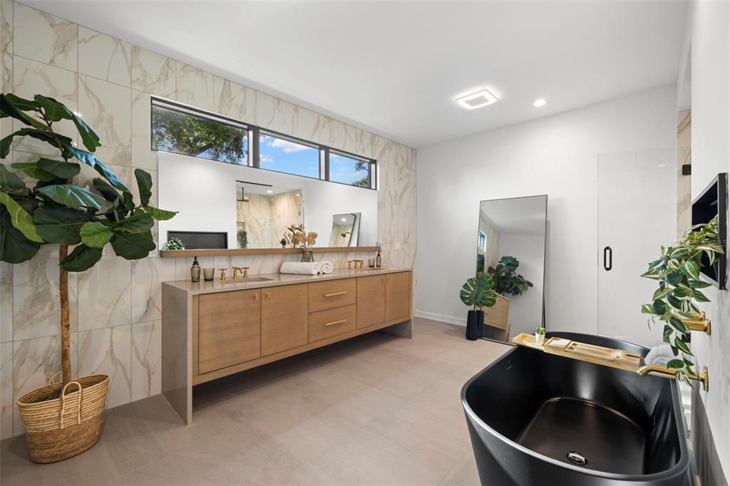 Active With Contract: $2,100,000 (4 beds, 4 baths, 4331 Square Feet)