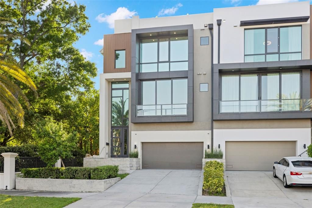 Active With Contract: $2,100,000 (4 beds, 4 baths, 4331 Square Feet)