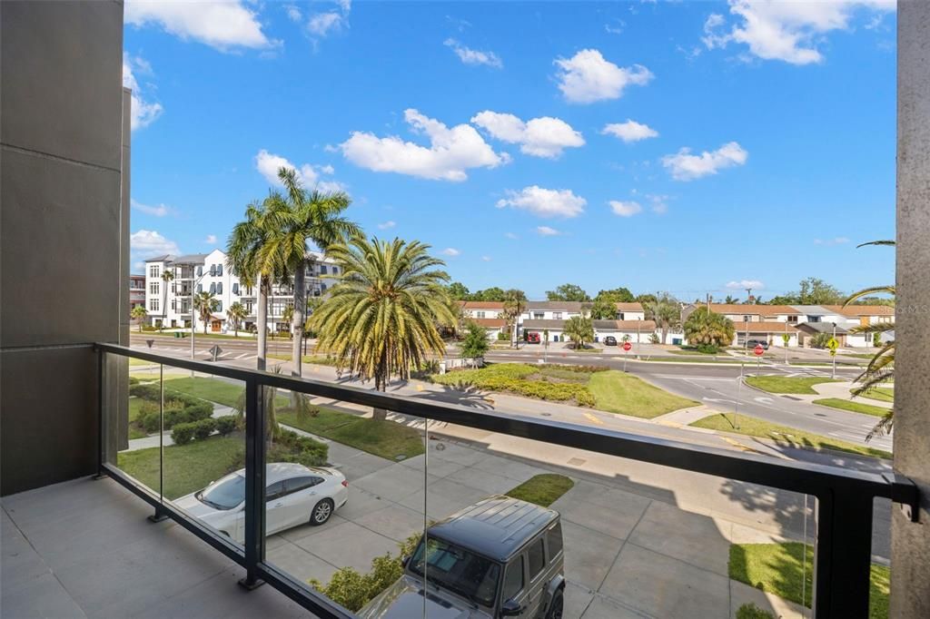 Active With Contract: $2,100,000 (4 beds, 4 baths, 4331 Square Feet)
