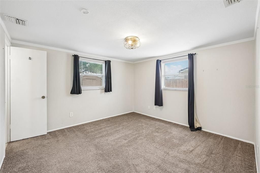 For Sale: $399,900 (3 beds, 2 baths, 1430 Square Feet)